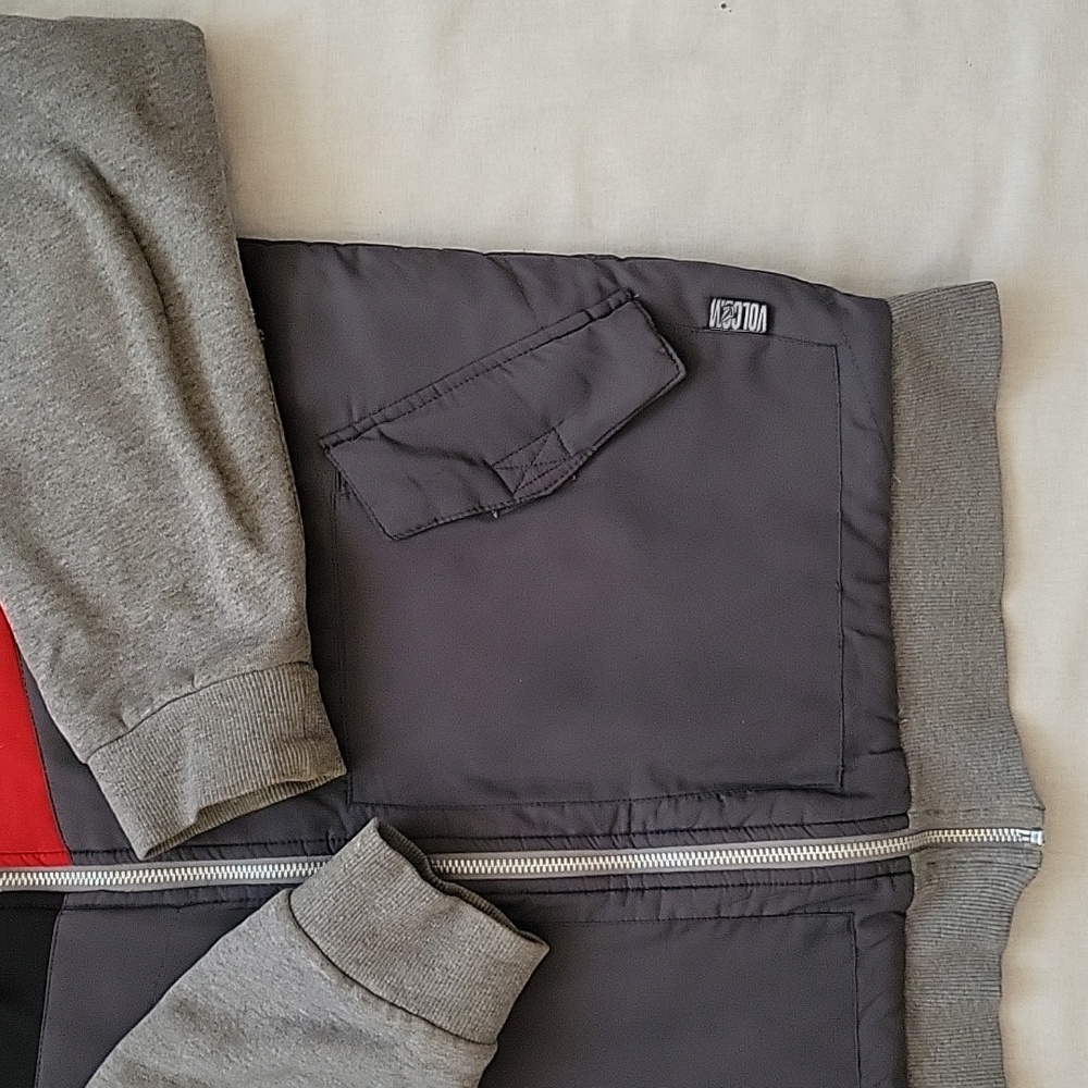 Reversible Volcom Jacket - image 3